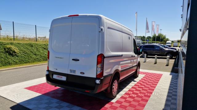 Ford Transit image 6