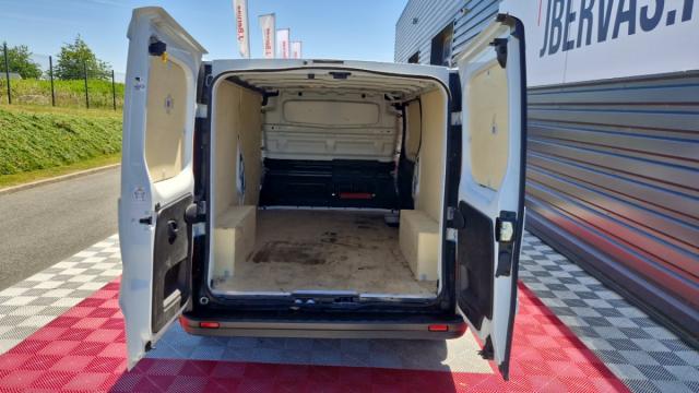 Renault Trafic image 8