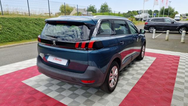 Peugeot 5008 image 8
