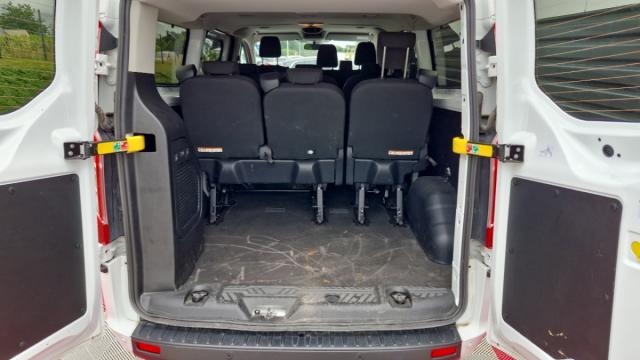 Ford Transit Custom Kombi image 9