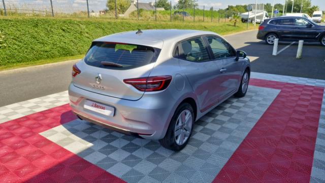 Renault Clio image 2