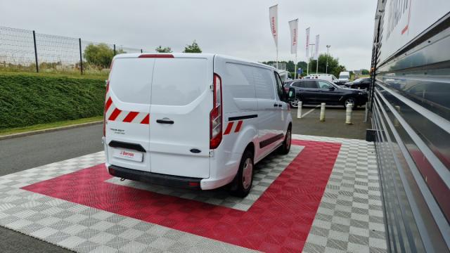 Ford Transit Custom image 9