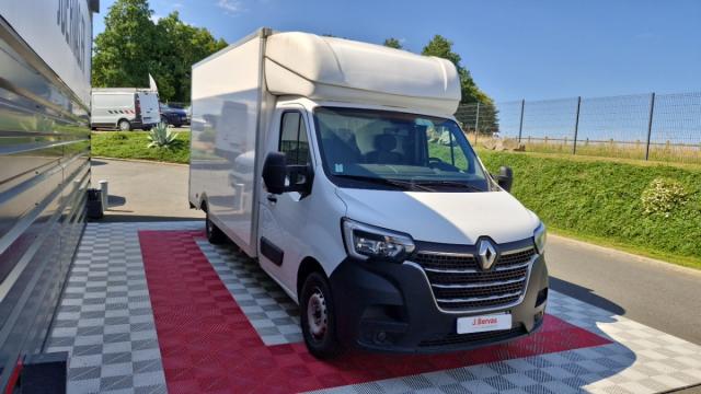Renault Master image 1