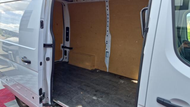 Renault Master image 7