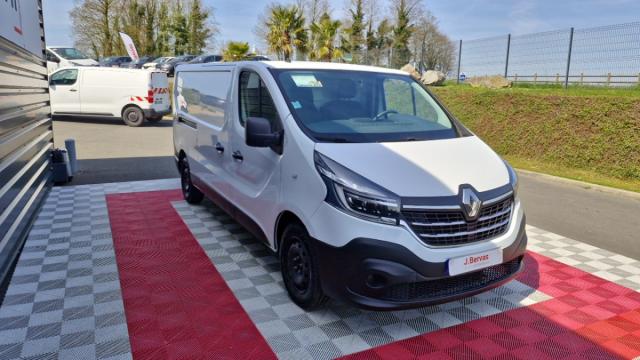 Renault Trafic image 7