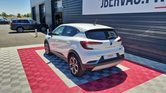 Renault Captur image 8