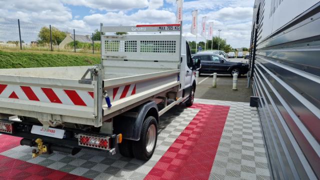 Ford Transit image 7