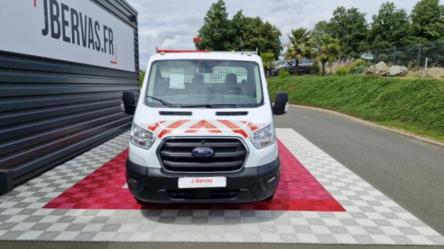 Ford Transit image 3