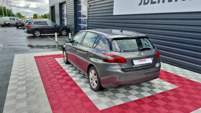 Peugeot 308 image 7
