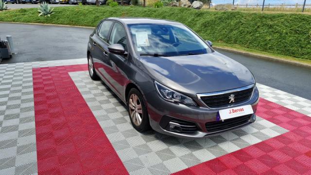Peugeot 308 image 9
