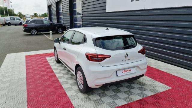 Renault Clio image 8