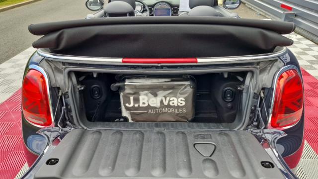 Mini Cabrio image 5