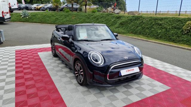 Mini Cabrio image 9