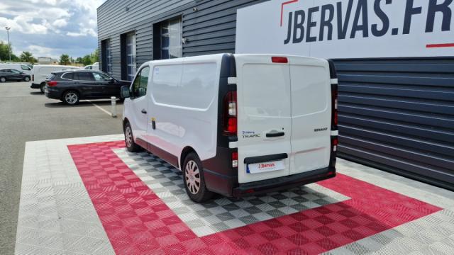 Renault Trafic image 8