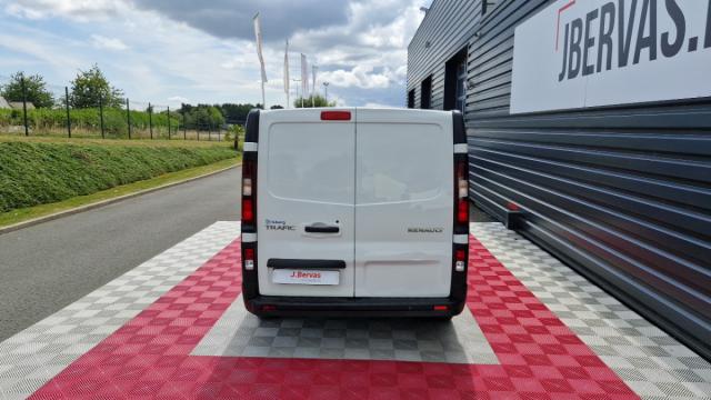 Renault Trafic image 9