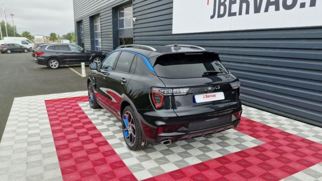Lynk & Co 01 image 3