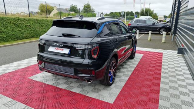 Lynk & Co 01 image 3
