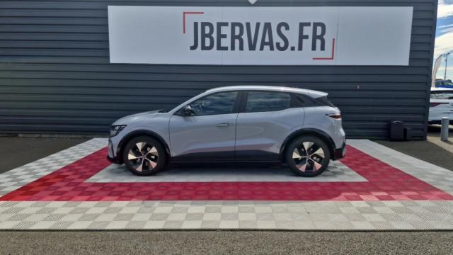 Renault Mégane E-Tech image 1
