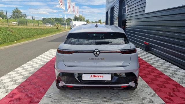 Renault Mégane E-Tech image 7
