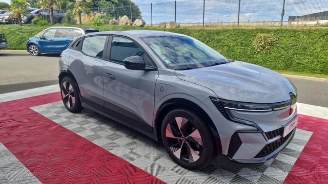 Renault Mégane E-Tech image 6