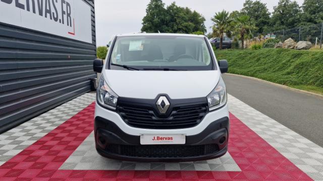Renault Trafic image 9