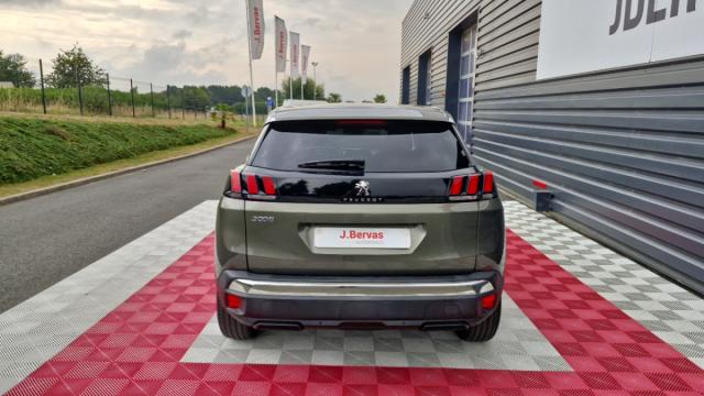 Peugeot 3008 image 2
