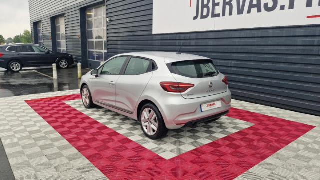 Renault Clio image 2