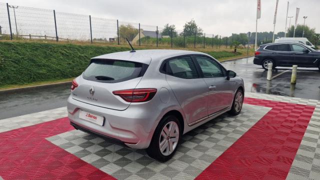 Renault Clio image 1
