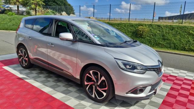 Renault Grand Scénic image 1