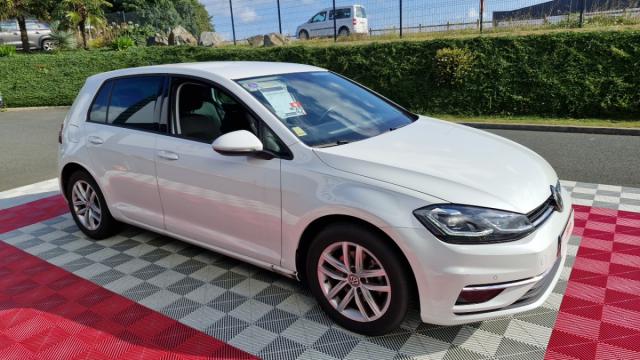 Volkswagen Golf image 8