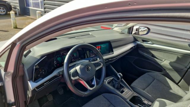 Volkswagen Golf image 6
