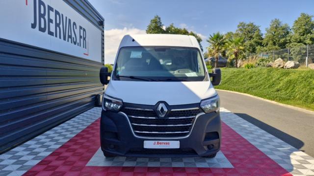 Renault Master image 8