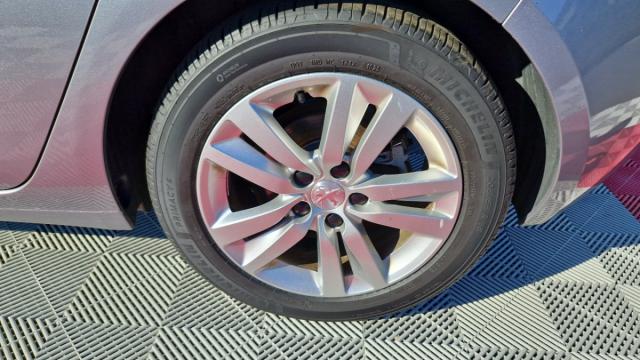 Peugeot 308 image 4