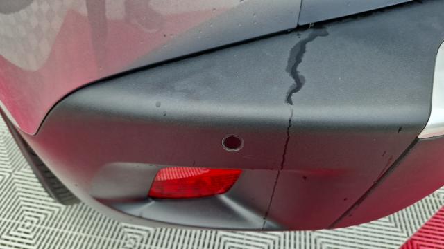 Peugeot 2008 image 2