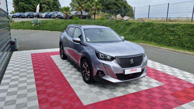 Peugeot 2008 image 1