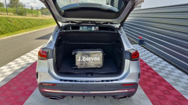 Mercedes Benz Gla image 4