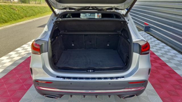 Mercedes Benz Gla image 2