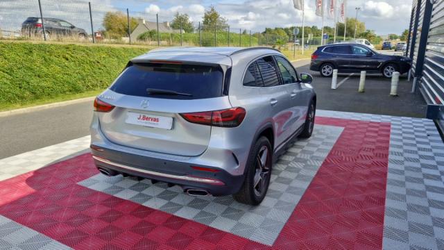 Mercedes Benz Gla image 7