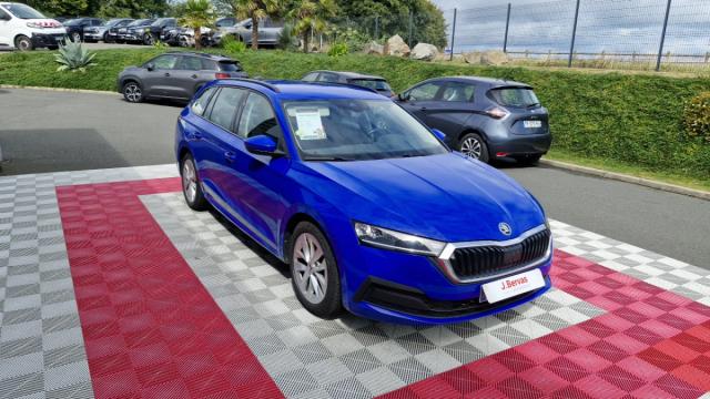 Skoda Octavia image 1