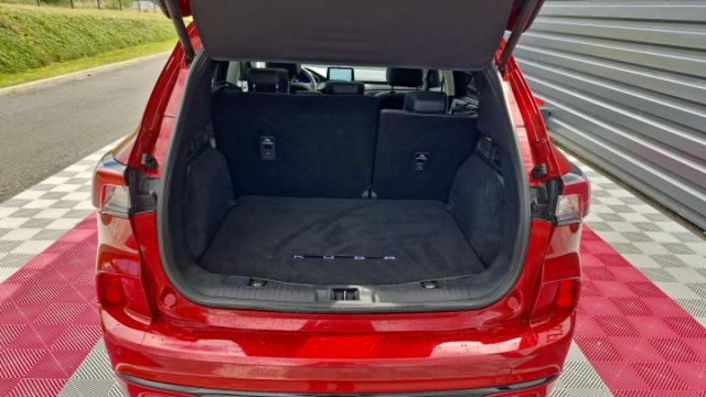 Ford Kuga image 4