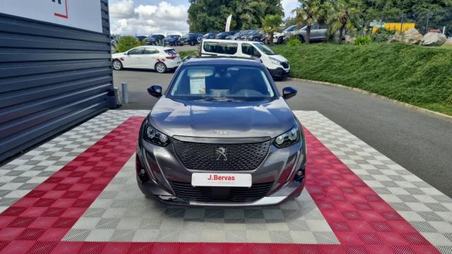 Peugeot 2008 image 2