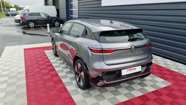 Renault Mégane E-Tech image 6