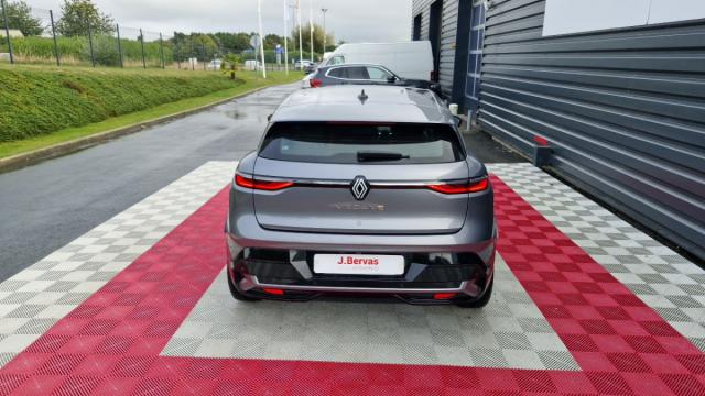 Renault Mégane E-Tech image 3