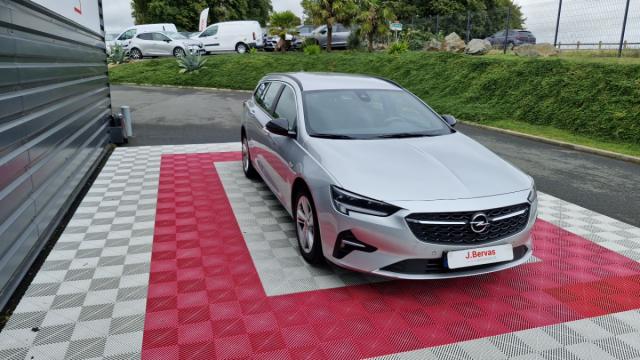 Opel Insignia Sports Tourer image 6