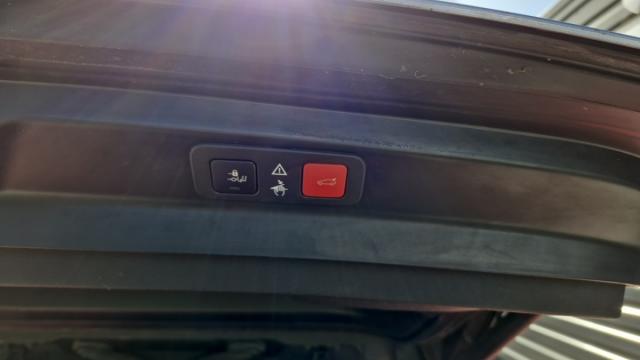 Peugeot 5008 image 2