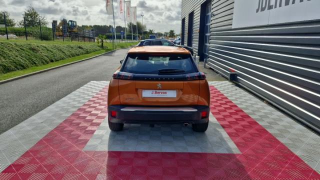 Peugeot 2008 image 2