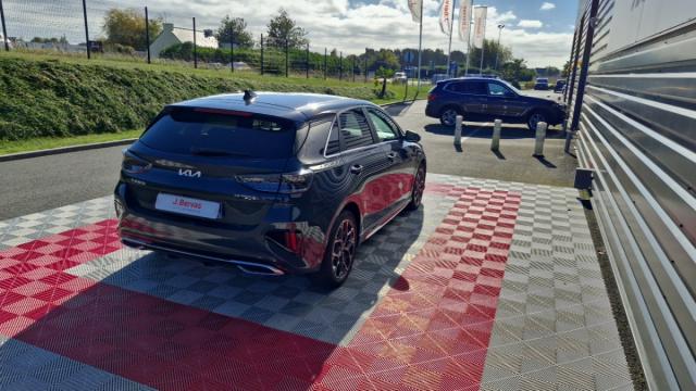 Kia Ceed image 5