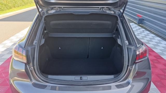 Peugeot 208 image 4