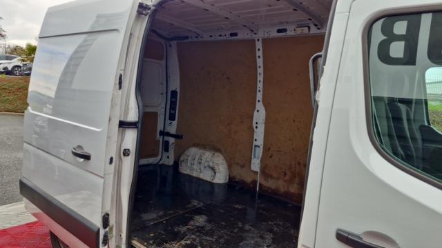Renault Master image 3