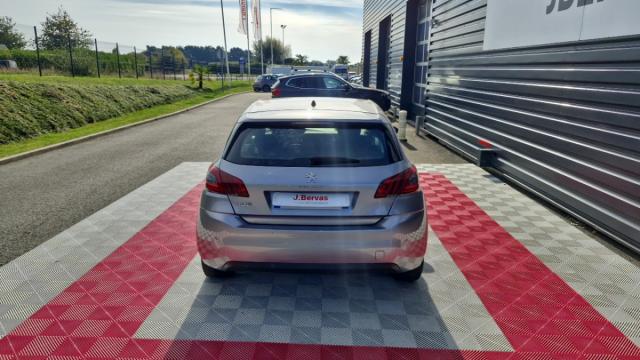 Peugeot 308 image 8